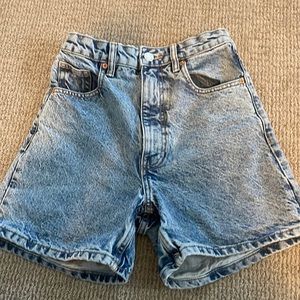 ZARA SHORTS SIZE 2!